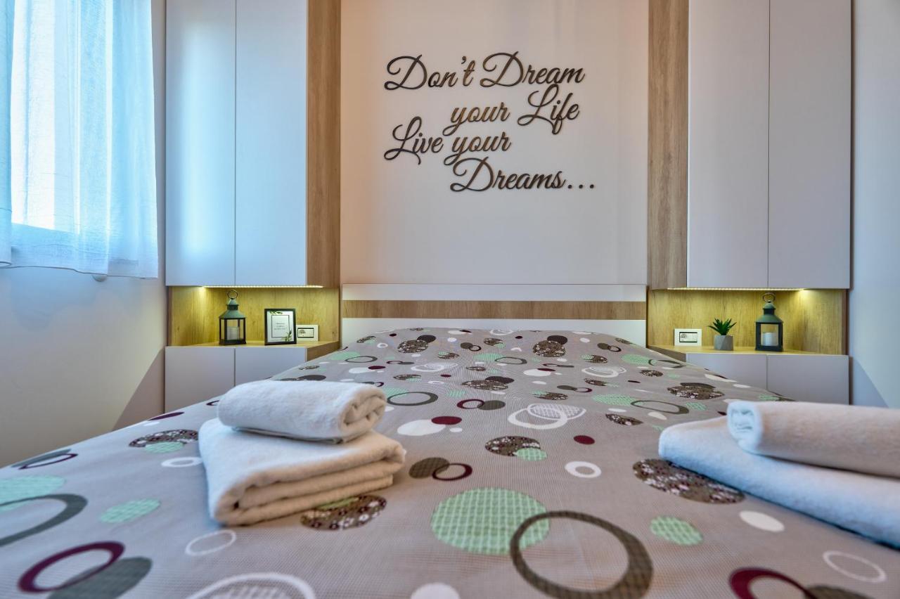 Apartment Stefan In Vila Katalina Lux ซลาตีบอร์ ภายนอก รูปภาพ
