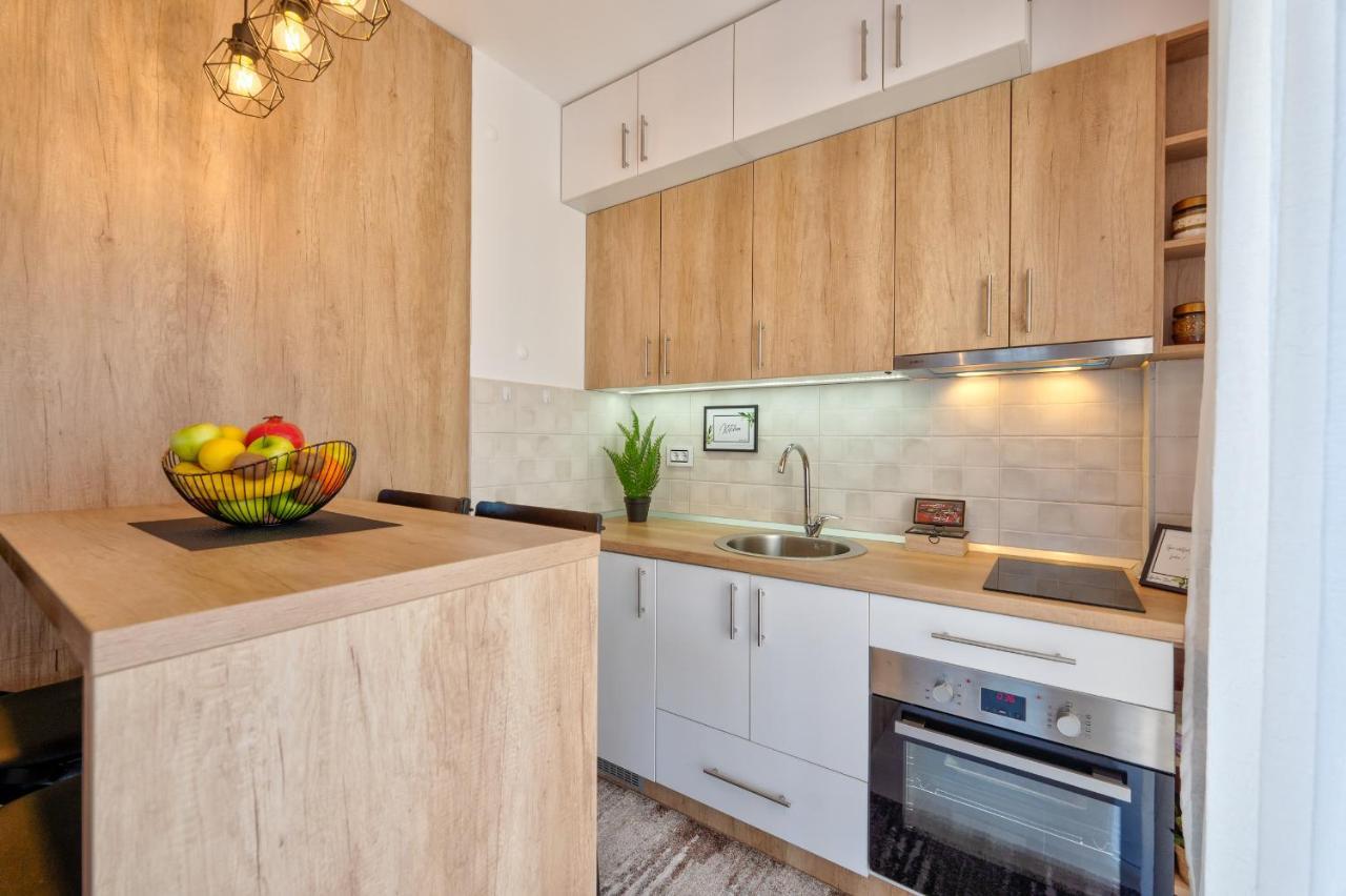 Apartment Stefan In Vila Katalina Lux ซลาตีบอร์ ภายนอก รูปภาพ